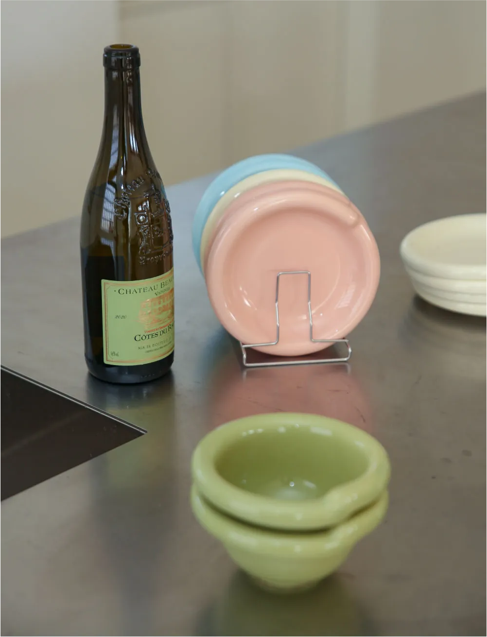 Double Nod Round Plate (Olive)