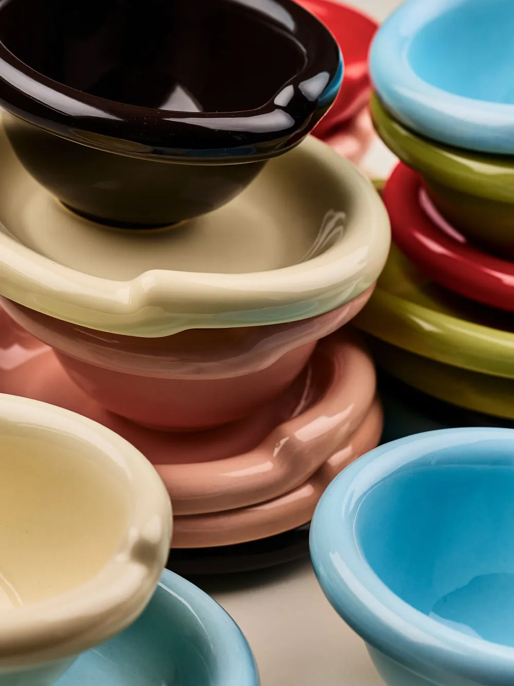 Double Nod Round Bowl (Brown)