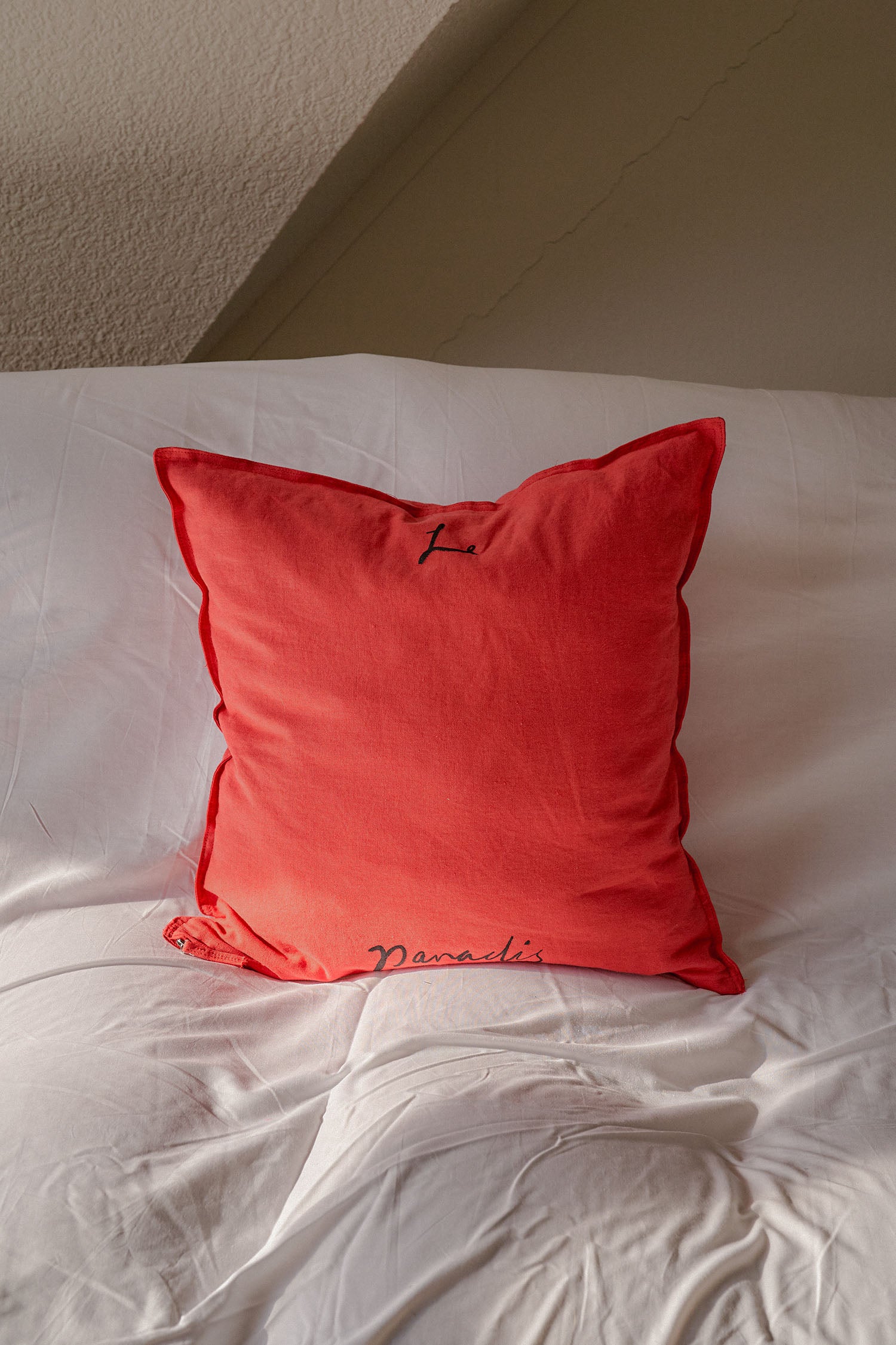 Breezy Cushion Cover (Chilli)