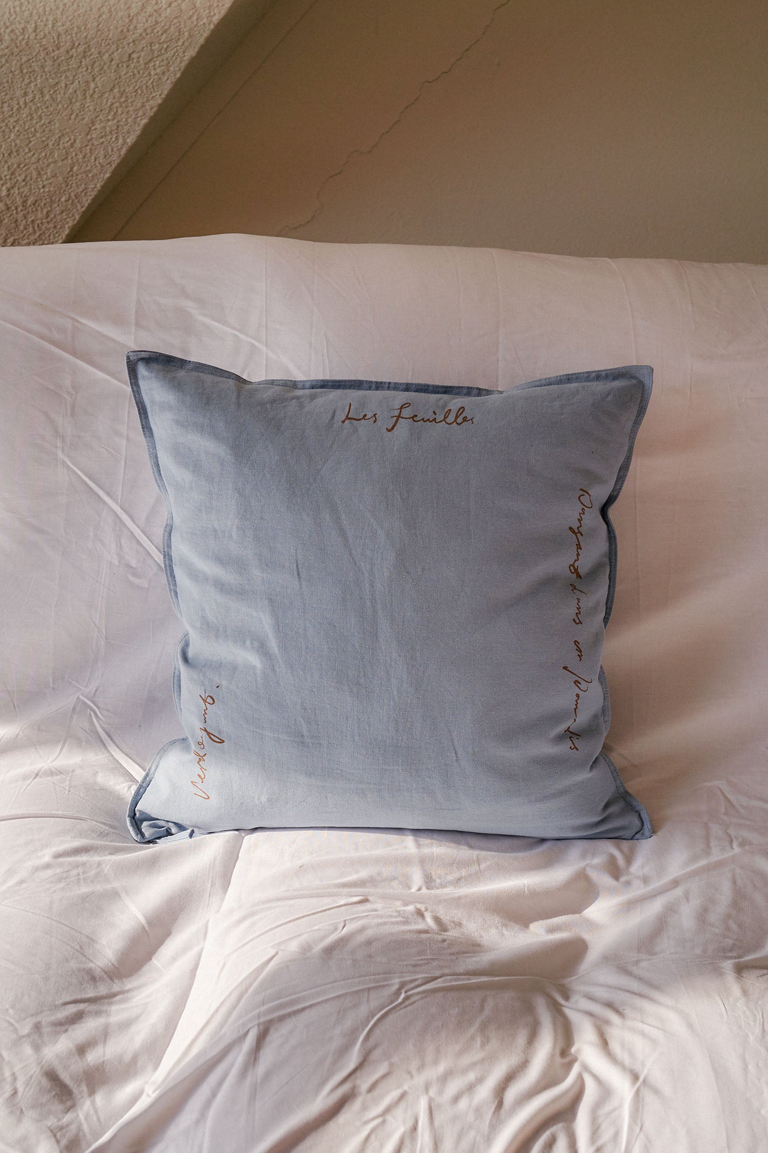 Breezy Cushion Cover (Sky Blue)